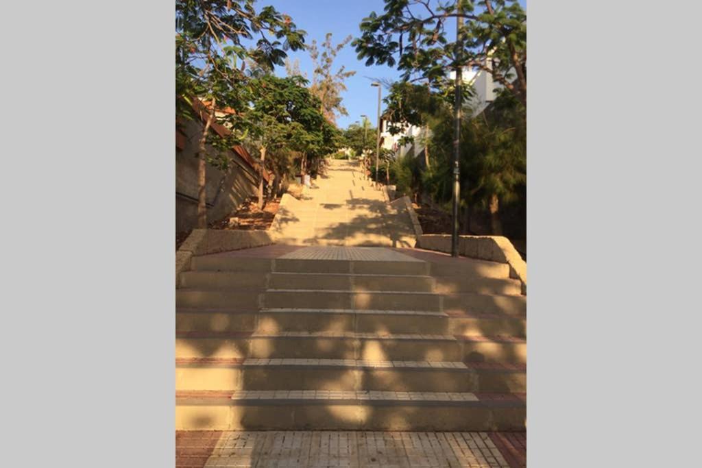 דירות אדחה Wonderful View מראה חיצוני תמונה